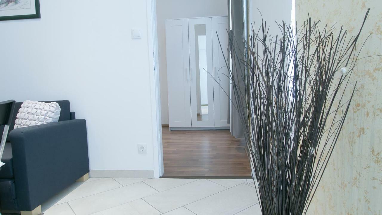 Laguna Apartment Vienna Exterior photo
